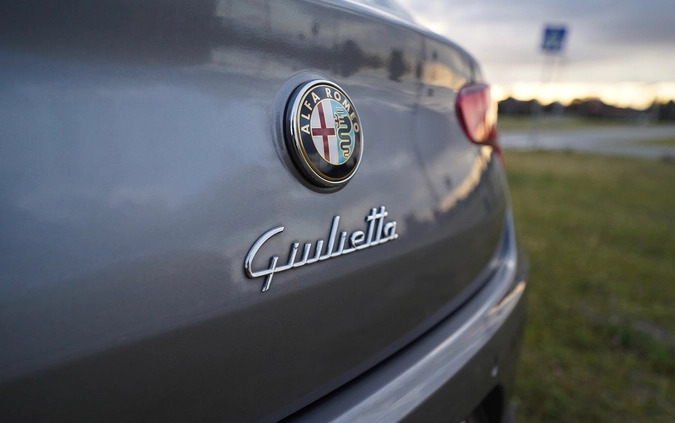 Alfa Romeo Giulietta cena 47200 przebieg: 127000, rok produkcji 2015 z Gdańsk małe 121